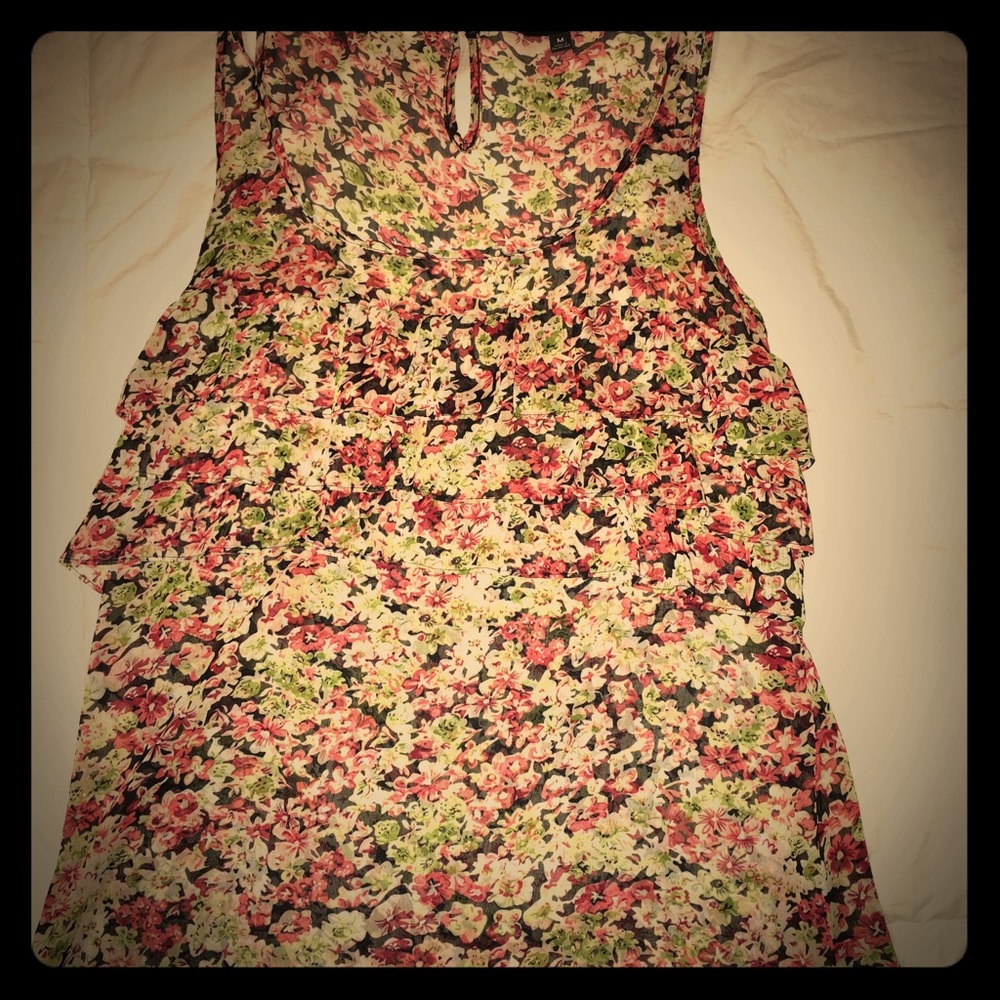 Express Floral Sleeveless Blouse